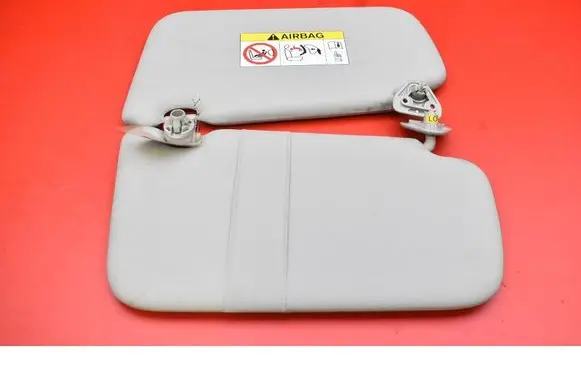 Nissan Leaf I (ZE0) Sun visor