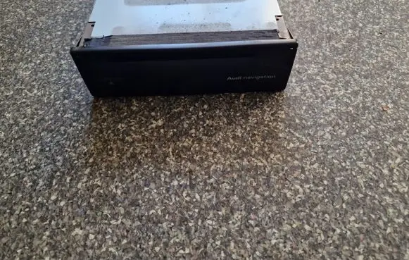 Navigation unit CD/DVD player
