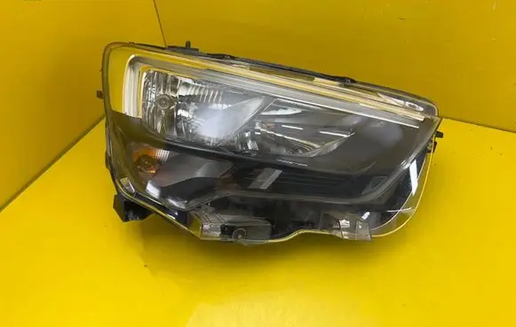 Opel Combo E Headlight/headlamp 90145358