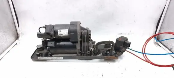 BMW 5 E60 E61 Air suspension compressor/pump EBLV2008A0