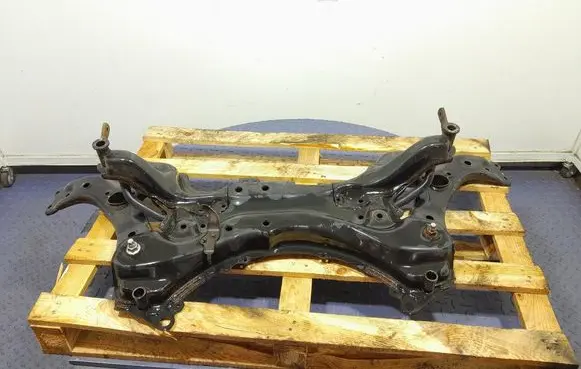 Toyota Auris E180 Front subframe