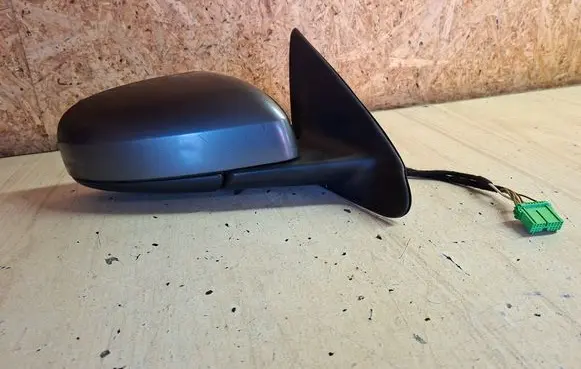 Volvo S60 Front door electric wing mirror E11015846