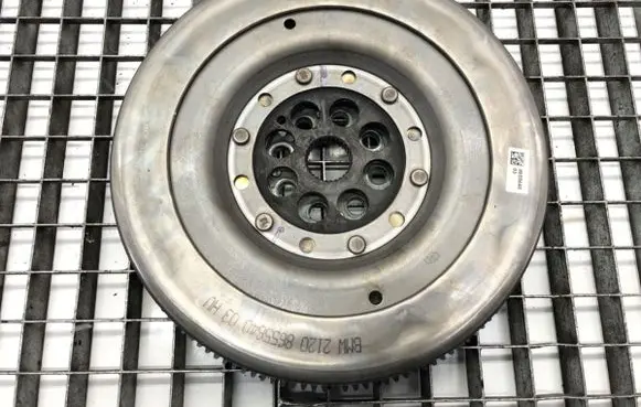 BMW 2 F44 Dual mass flywheel 8655640