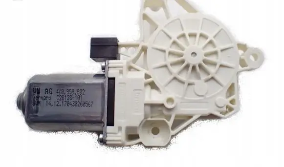 Audi A7 S7 4K8 Front door window regulator motor 4K0959802