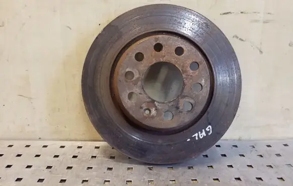 Volkswagen PASSAT B7 Rear brake disc