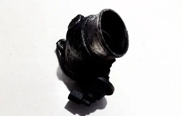 Audi A4 S4 B5 8D Throttle valve 8d0145950d