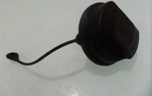 Opel Zafira B Fuel tank filler cap 13140958