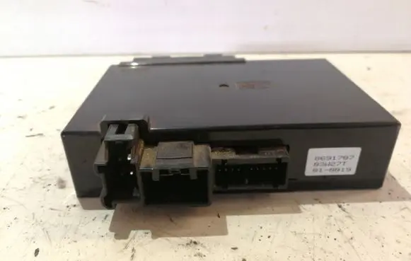 Volvo V70 Seat control module 8691707 03W27T