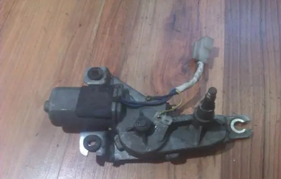 Rear window wiper motor