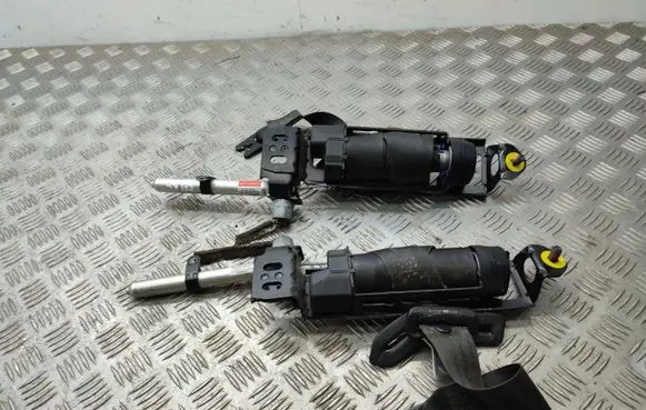 Volvo V50 Front seatbelt