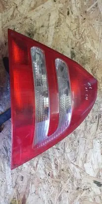 Mercedes-Benz C W203 Rear/tail lights 2038200264