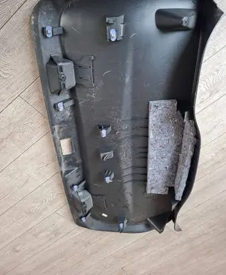 Renault Captur Tailgate/boot lid cover trim 909001518R