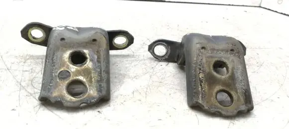 Nissan Pathfinder R51 Front door hinge set B25K
