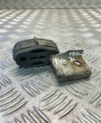 BMW 5 F10 F11 Muffler mount bracket/holder 8509978 7807132