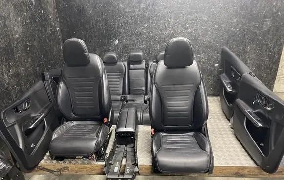 Mercedes-Benz C W206 Seat set 