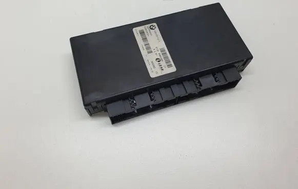 BMW 5 E60 E61 Comfort/convenience module 6985364 6135698536401 61356985364