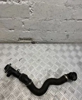 Mercedes-Benz C W205 Engine coolant pipe/hose A2055017484