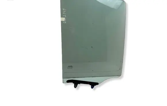 Nissan Navara D40 Rear door window glass 