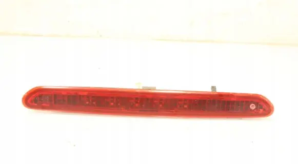 Fiat Grande Punto Third/center stoplight
