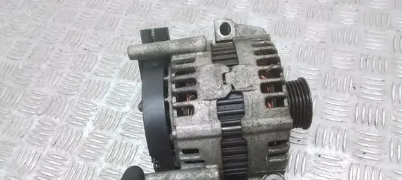 Volvo XC90 Generator/alternator 30667896