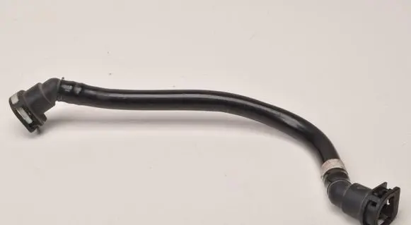 Volvo XC90 Engine coolant pipe/hose 31372709