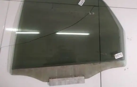 Opel Meriva A Rear door window glass AS2