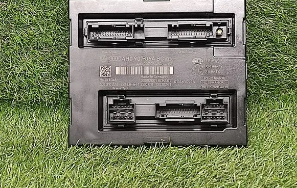 Audi A6 S6 C7 4G Comfort/convenience module 4H0907064BC 5DK01022822