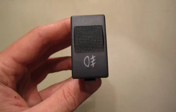Fog light switch
