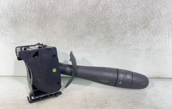 Opel Vivaro Wiper control stalk 8200070265 91167047d 344810014am