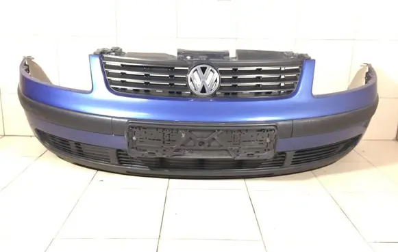 Volkswagen PASSAT B5 Front bumper 3B0805903