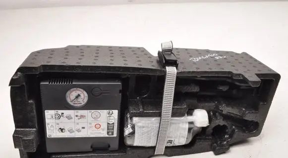 Ford Tourneo Tool set 5N0012615G