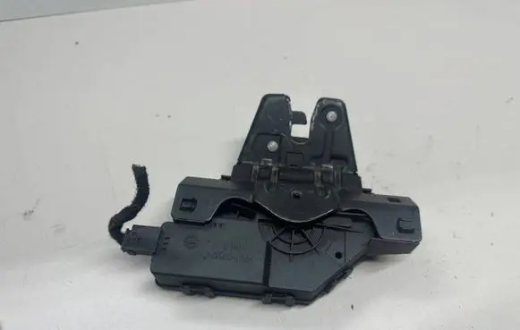 BMW 5 E60 E61 Tailgate/trunk/boot lock/catch/latch 7840617