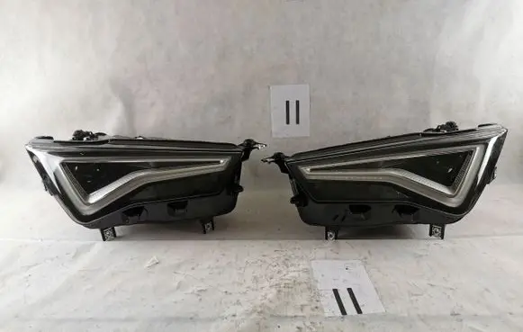 Seat Ateca Headlights/headlamps set 