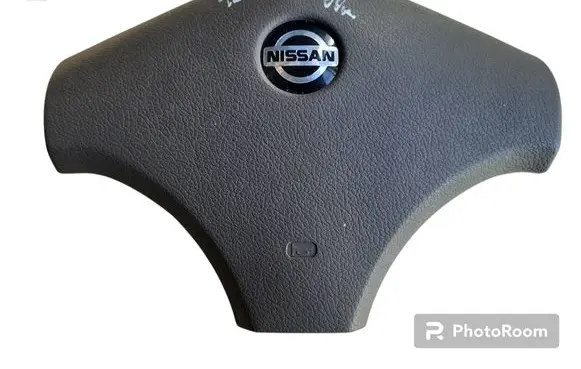 Steering wheel airbag