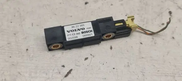 Volvo V70 Airbag deployment crash/impact sensor 8622365 002598 060801