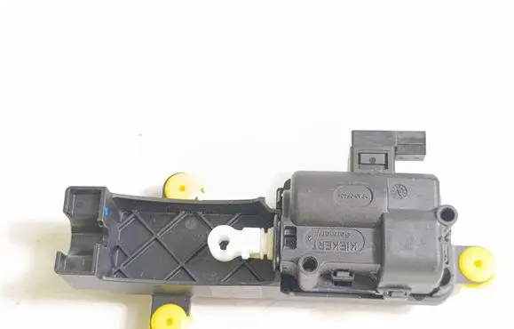 Tesla Model X Front door soft close latching motor 111533390A