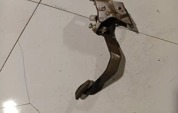 Honda Civic Brake pedal 