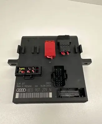 Audi A4 S4 B7 8E 8H Comfort/convenience module 8E0907279N