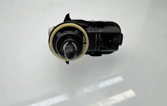 Toyota Yaris Cross Headlight level adjustment motor 90013783
