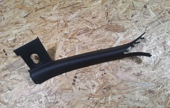 Ford Mustang V (A) pillar trim 6R337603513