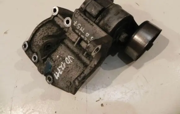 KIA Sorento Timing belt tensioner N104036B VD12711