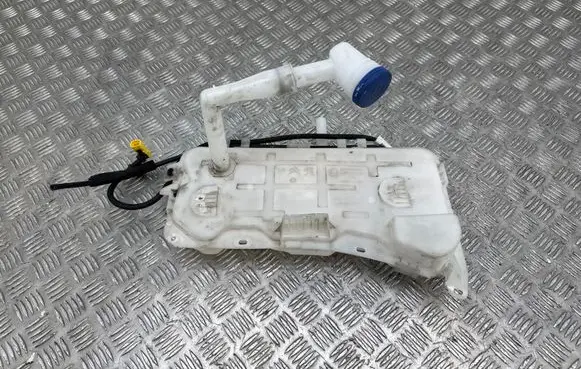 Opel Combo E Windshield washer fluid reservoir/tank 9839295280