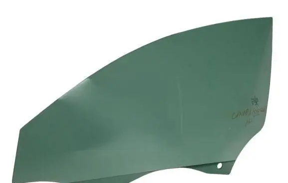 Mercedes-Benz CLA C118 X118 Front door window glass four-door A1187250100