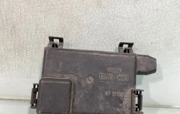 Volkswagen Sharan Fuse box cover 7m3927548a