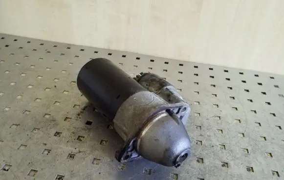 Mercedes-Benz A W169 Starter motor A0051517401 001108217