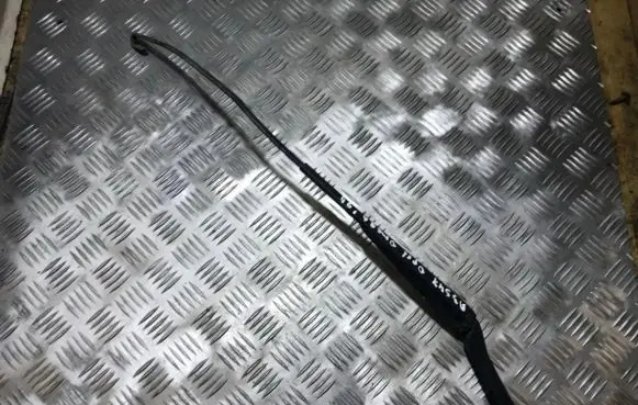 Opel Omega B1 Front wiper blade arm 90457804