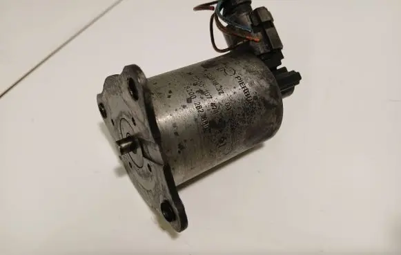 Renault Scenic II - Grand scenic II EGR valve 7700107471 8200282880 72281837