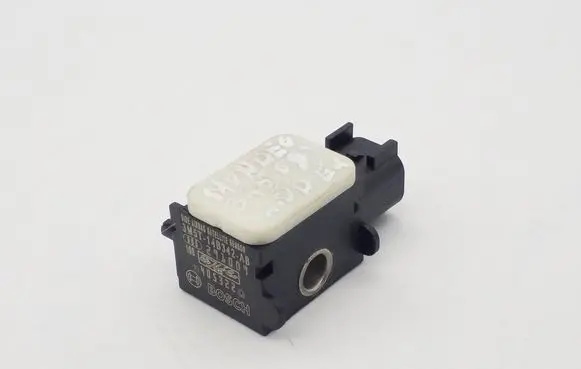 Ford Mondeo MK IV Airbag deployment crash/impact sensor 3M5T14B342AB 405322