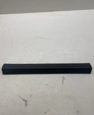 Mercedes-Benz C AMG W204 Front sill trim cover A2046860036