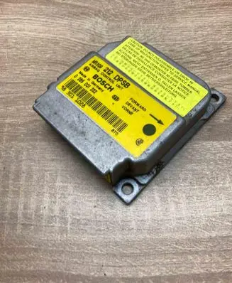 Mitsubishi Carisma Airbag control unit/module MR309212 0285001232 Used